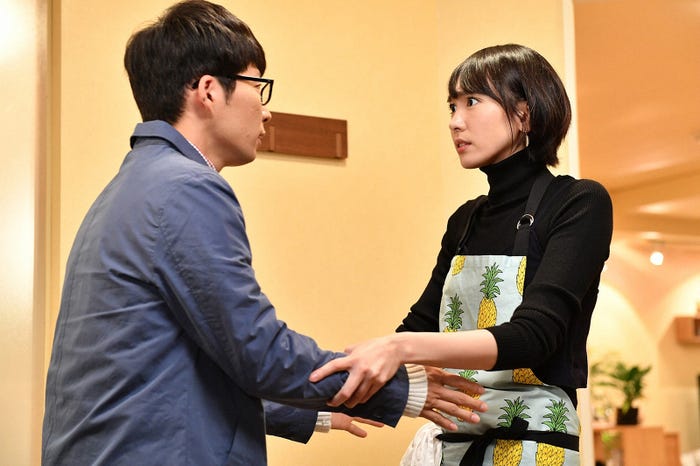 星野源、新垣結衣「逃げるは恥だが役に立つ」第9話・場面カット(C)TBS