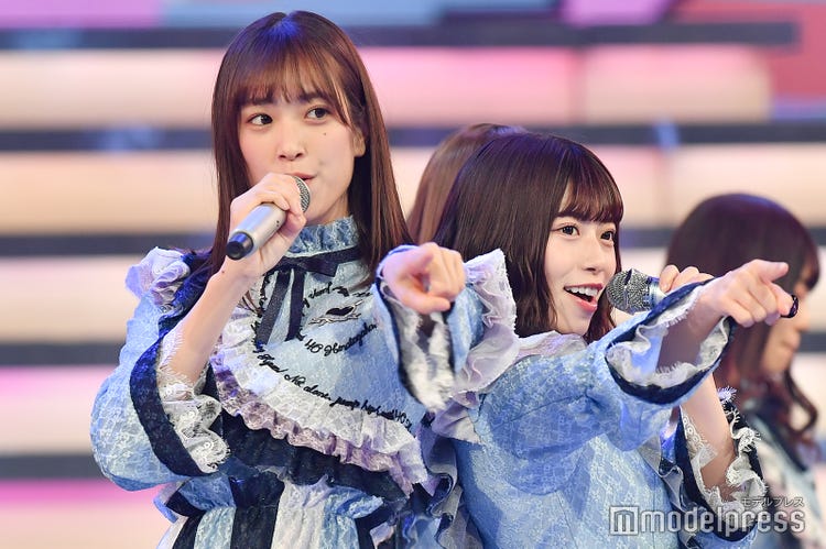 日向坂46 紅白衣装の 文字 が話題 愛を感じる 円陣 紅白リハ最終日 モデルプレス 日向坂46 紅白衣装の 文字 が話題 愛を感じる 円陣 紅白リハ最終日 モデルプレス