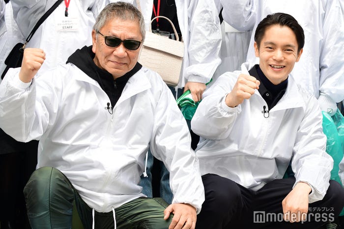 三池崇史監督、窪田正孝(C)モデルプレス