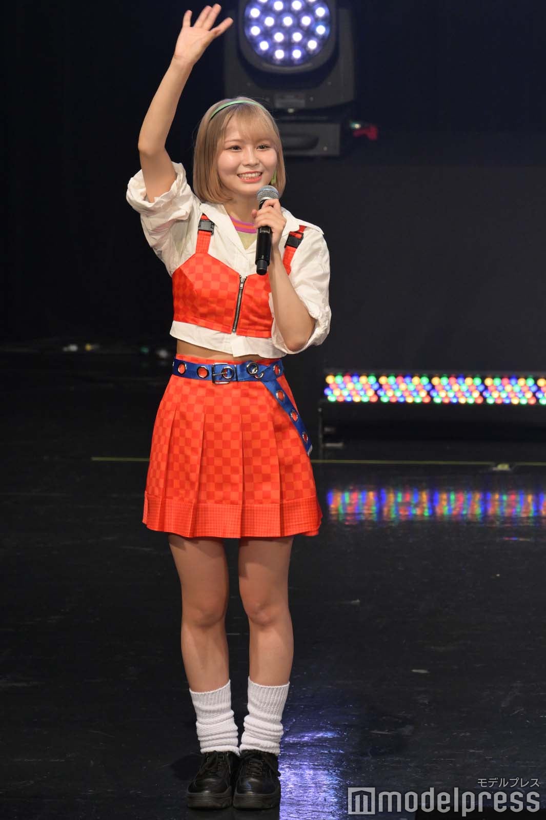 =LOVE （C）モデルプレス