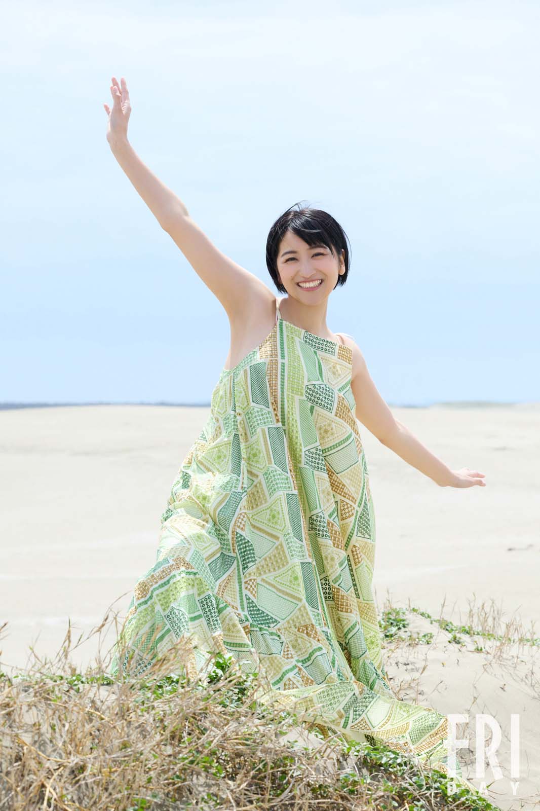 榎原依那（C）撮影：Takeo Dec.／講談社