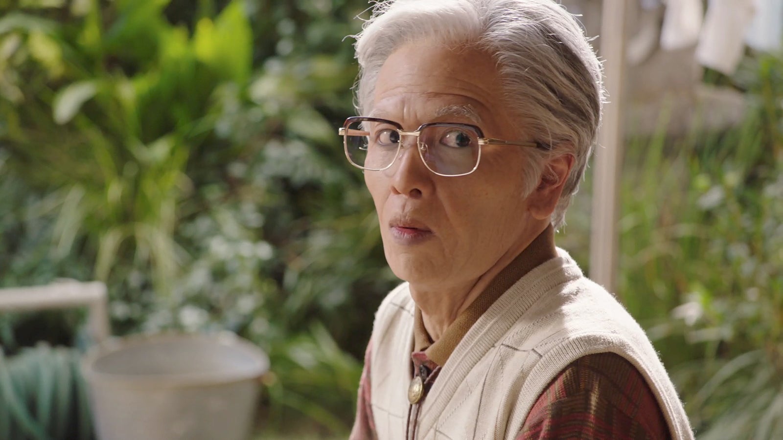 志尊淳、初の“老けメイク”で変身 4時間かけておじいちゃんに