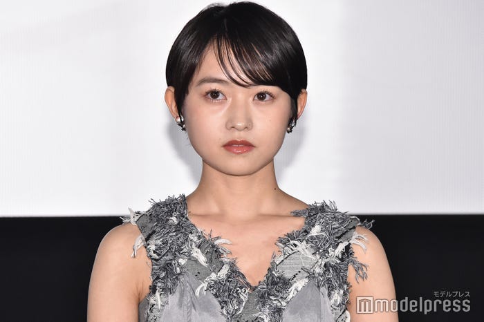 伊藤万理華(C)モデルプレス