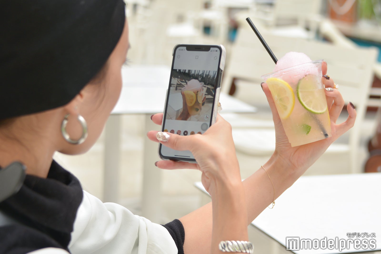 撮影したくなるビジュアル（C）モデルプレス