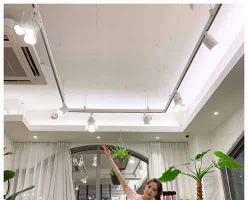 IZ*ONE本田仁美、割れた腹筋に驚きの声「美ボディ妖精」「尊敬」