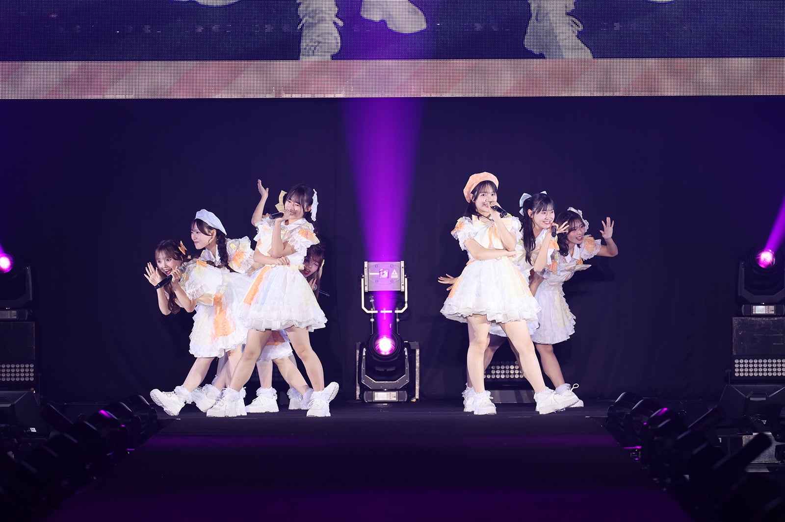 KAWAII LAB. SOUTH新メンバー・松島吏央お披露目 福岡出身の18歳「キラキラ輝けるようなアイドルになれるように頑張ります！」【カワコレ TGC】