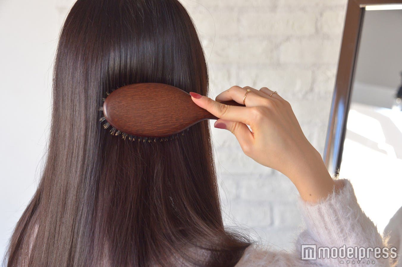 毎日の習慣でモテ髪に(C)モデルプレス