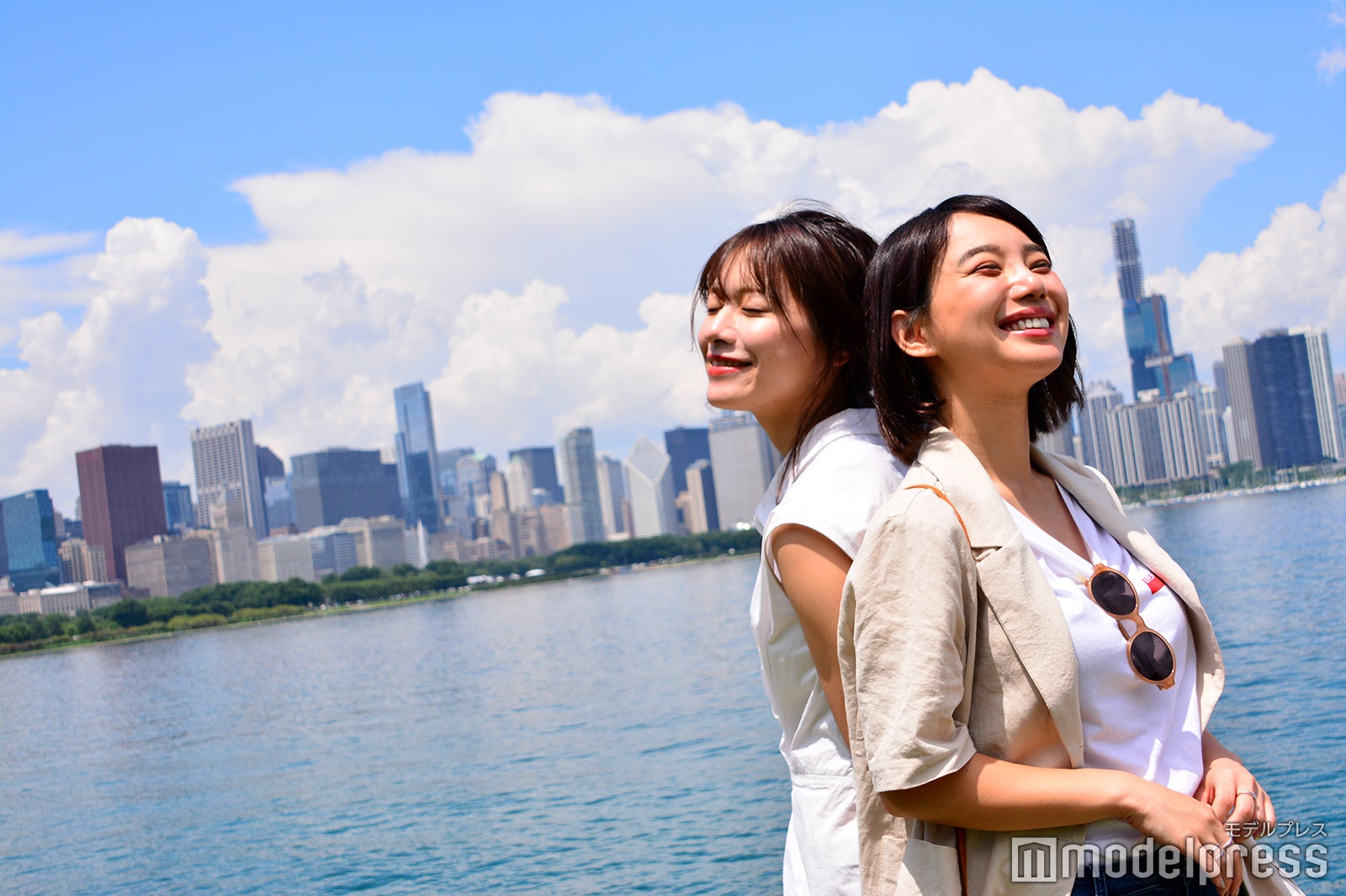 ミュージアムキャンパスでこれぞシカゴ！な記念写真を（C）モデルプレス