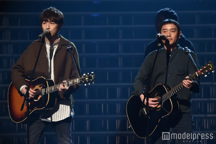 ゆず/北川悠仁、岩沢厚治 (C)モデルプレス