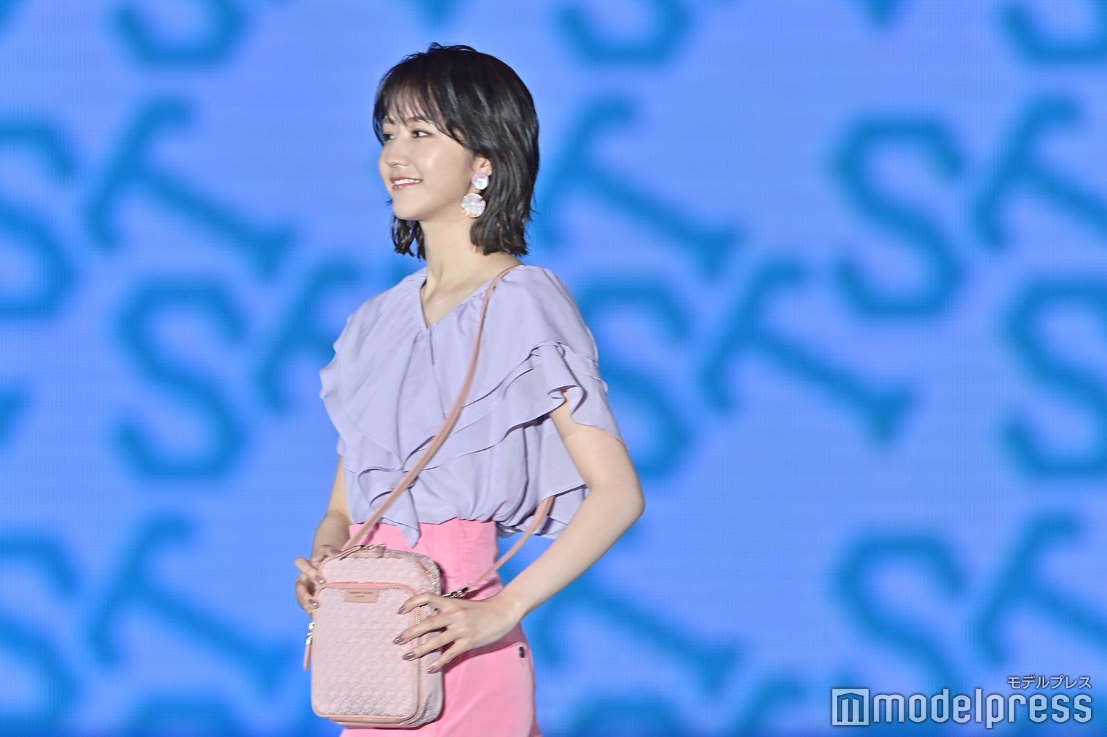 （C）モデルプレス