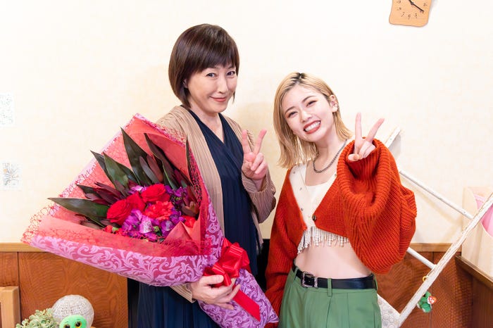 高島礼子、小芝風花(C)テレビ朝日