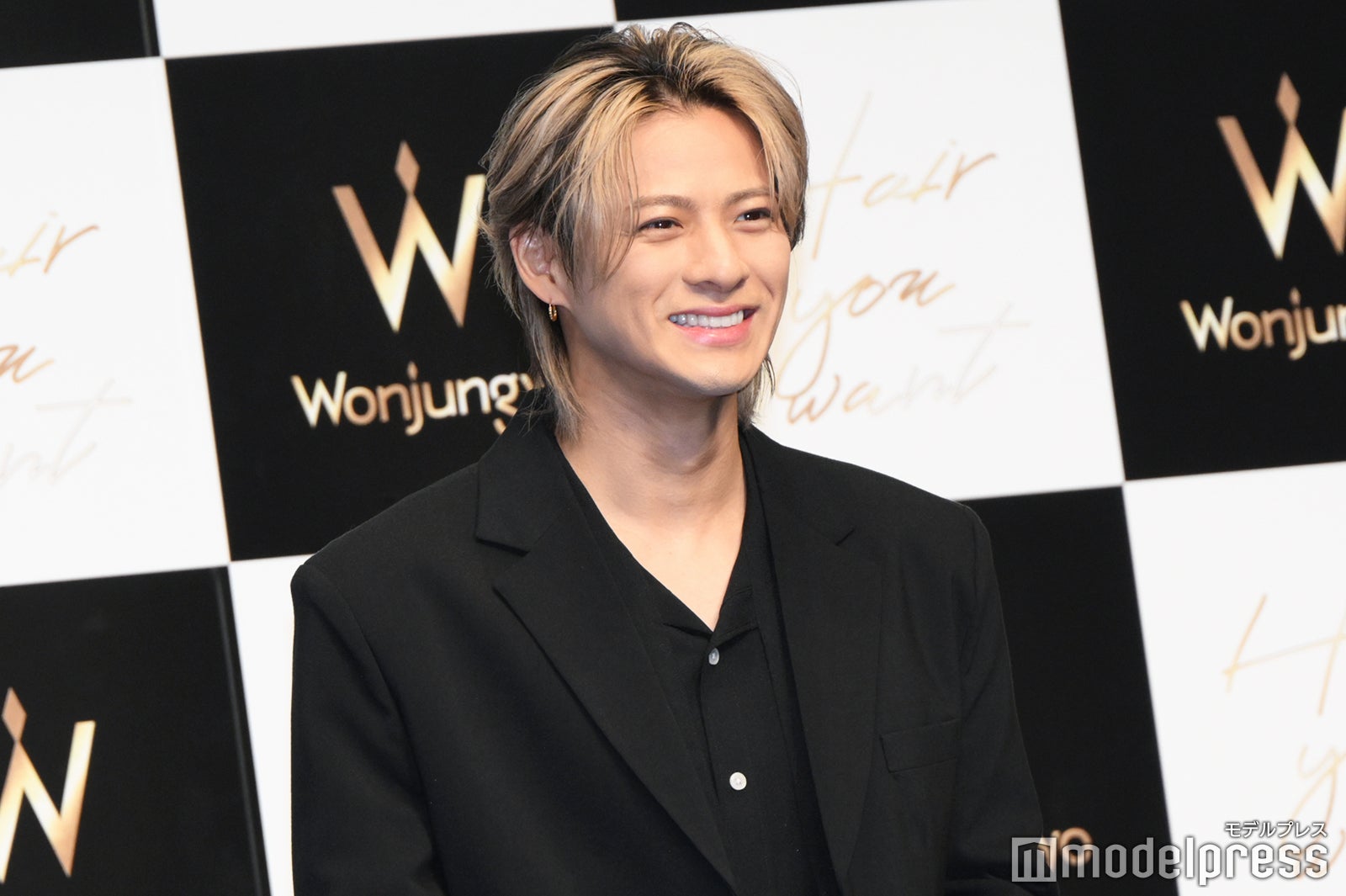 笑顔が眩しい平野紫耀（C）モデルプレス