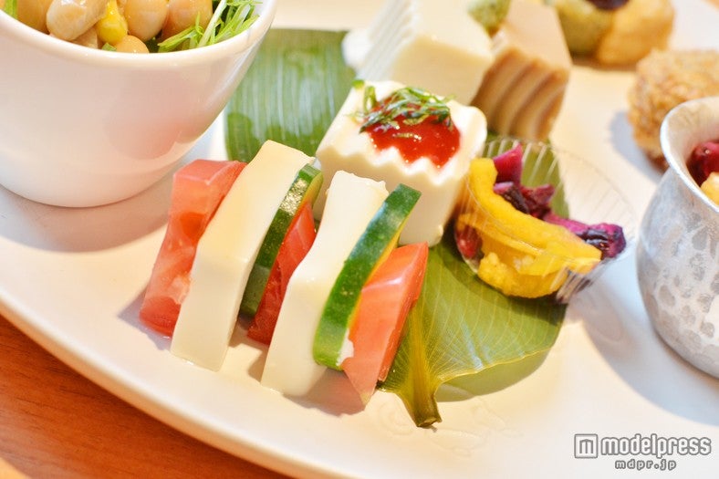 カプレーゼ風のおとうふ