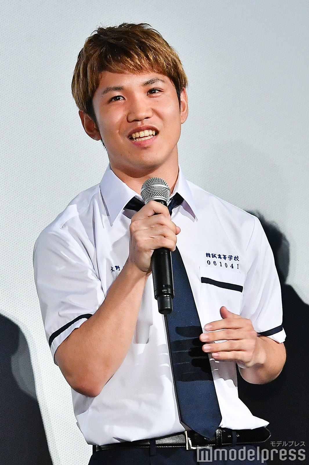 佐久本宝（C）モデルプレス