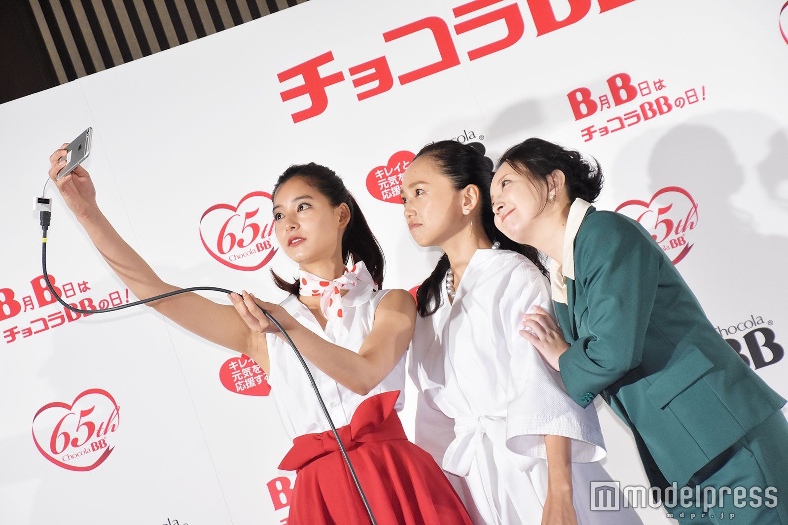 新木優子、永作博美、高橋由美子（C）モデルプレス