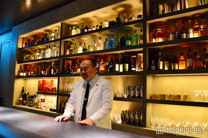 STAR BAR(C)モデルプレス