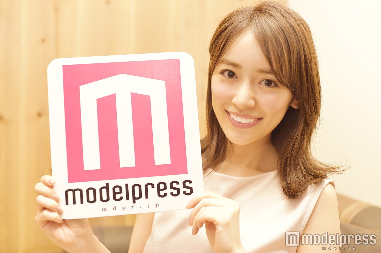 キットカット新cmで話題の泉里香 美ボディ解禁と カバーガール への強い思い 北川景子らセーラー戦士の存在とは モデルプレスインタビュー モデルプレス