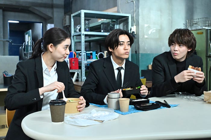 新木優子、高橋海人、豊田裕大「DOPE 麻薬取締部特捜課」第5話(C)TBS