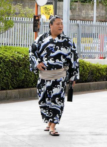 若隆景 「コンパートメント症候群」左脚の緊急手術を説明「激しい痛み、1分1秒を争うと」復帰時期は未定【大相撲】