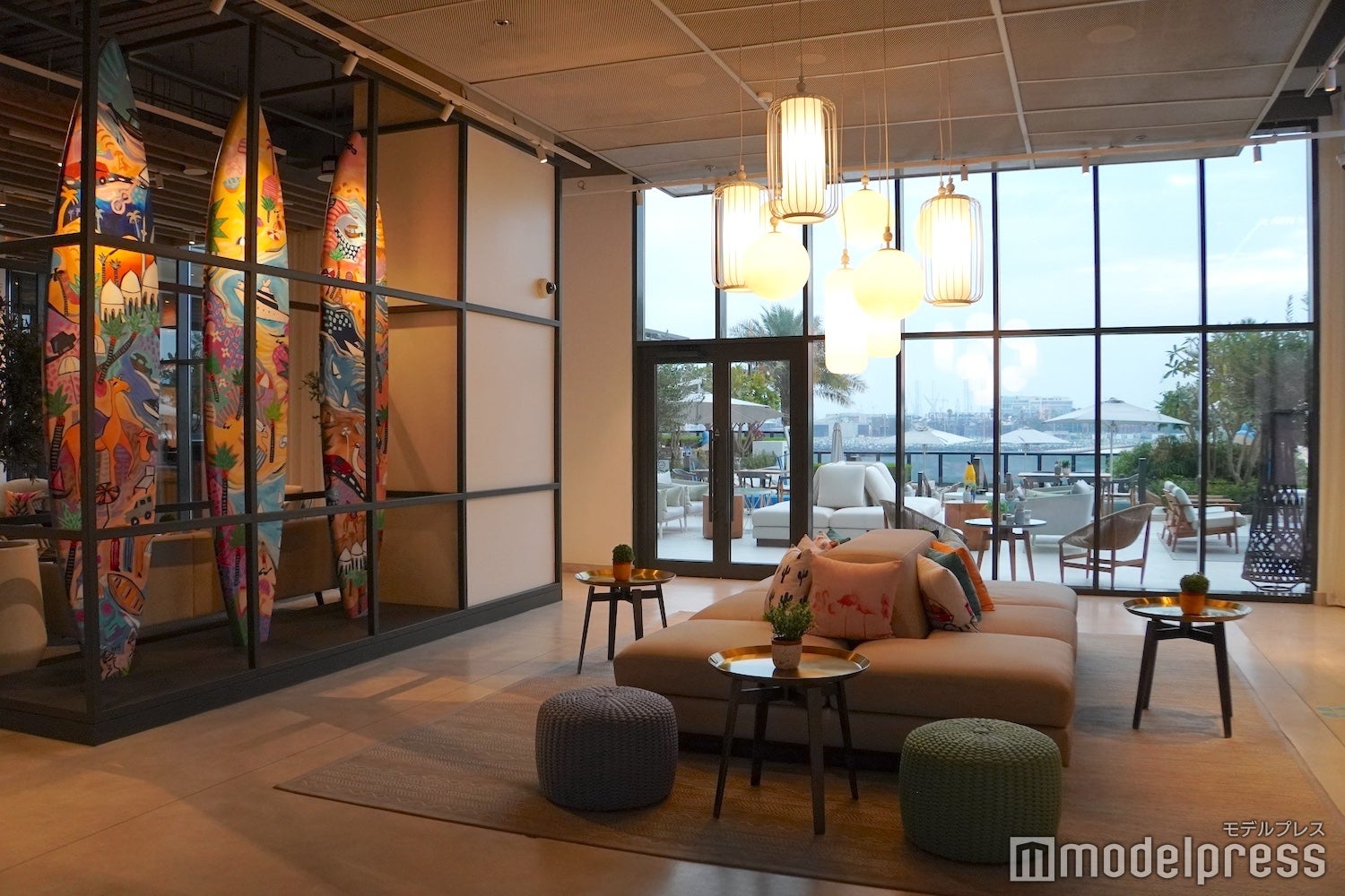 ローブ ラ メール ビーチ（C）モデルプレス