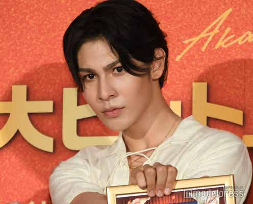 Snow Manラウール、原作者からのサプライズに感動「宝物として家に飾ります」【赤羽骨子のボディガード】