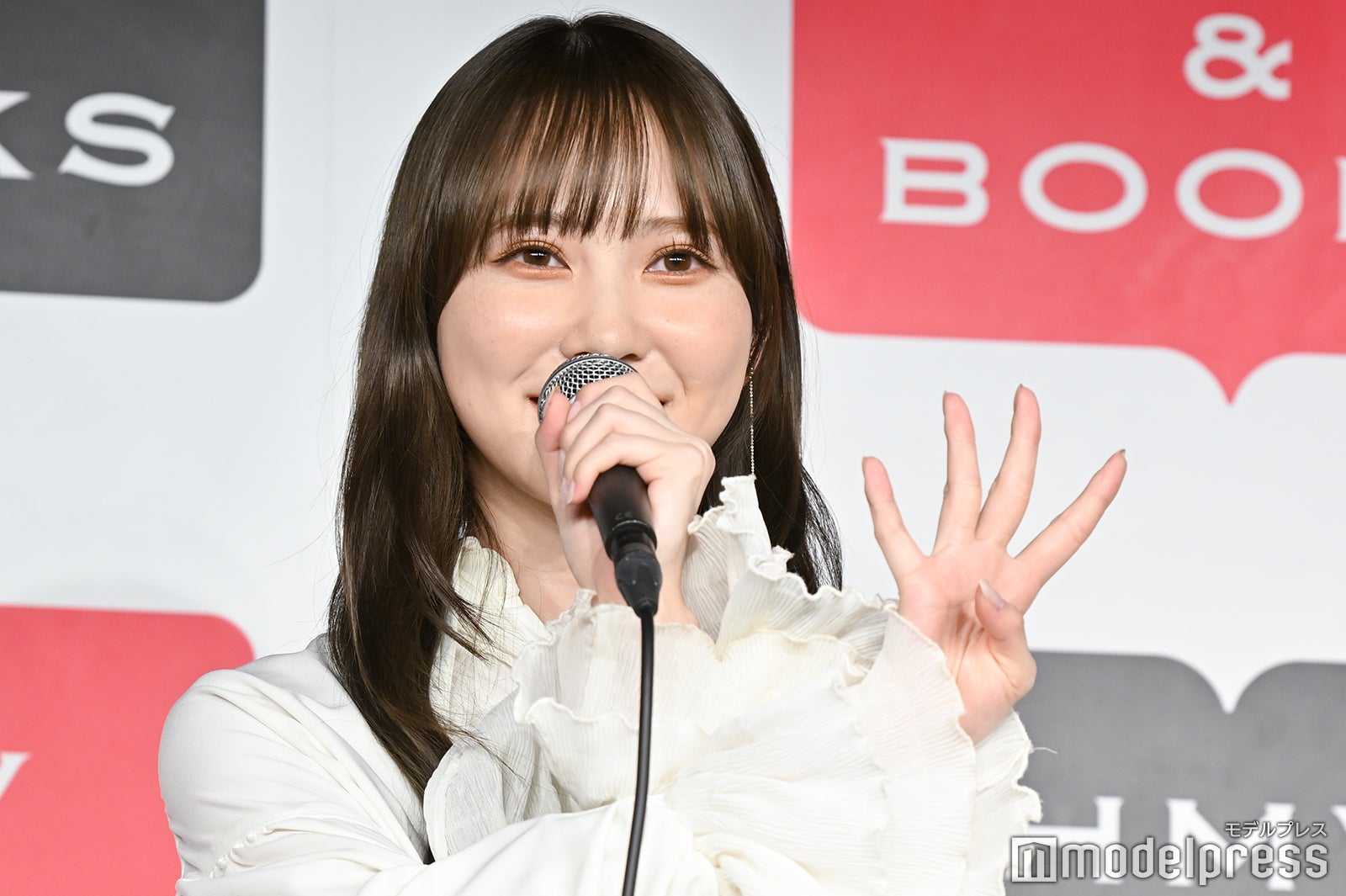 加藤史帆（C）モデルプレス