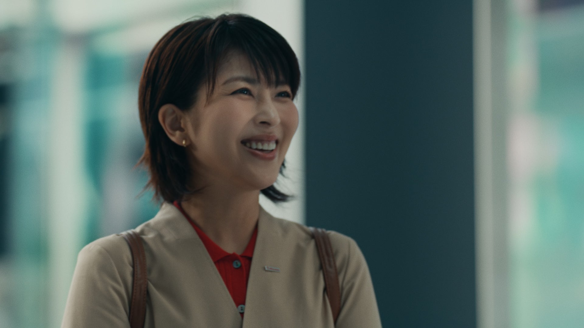 松たか子／新TVCM「人を想うDX」篇より（提供写真）