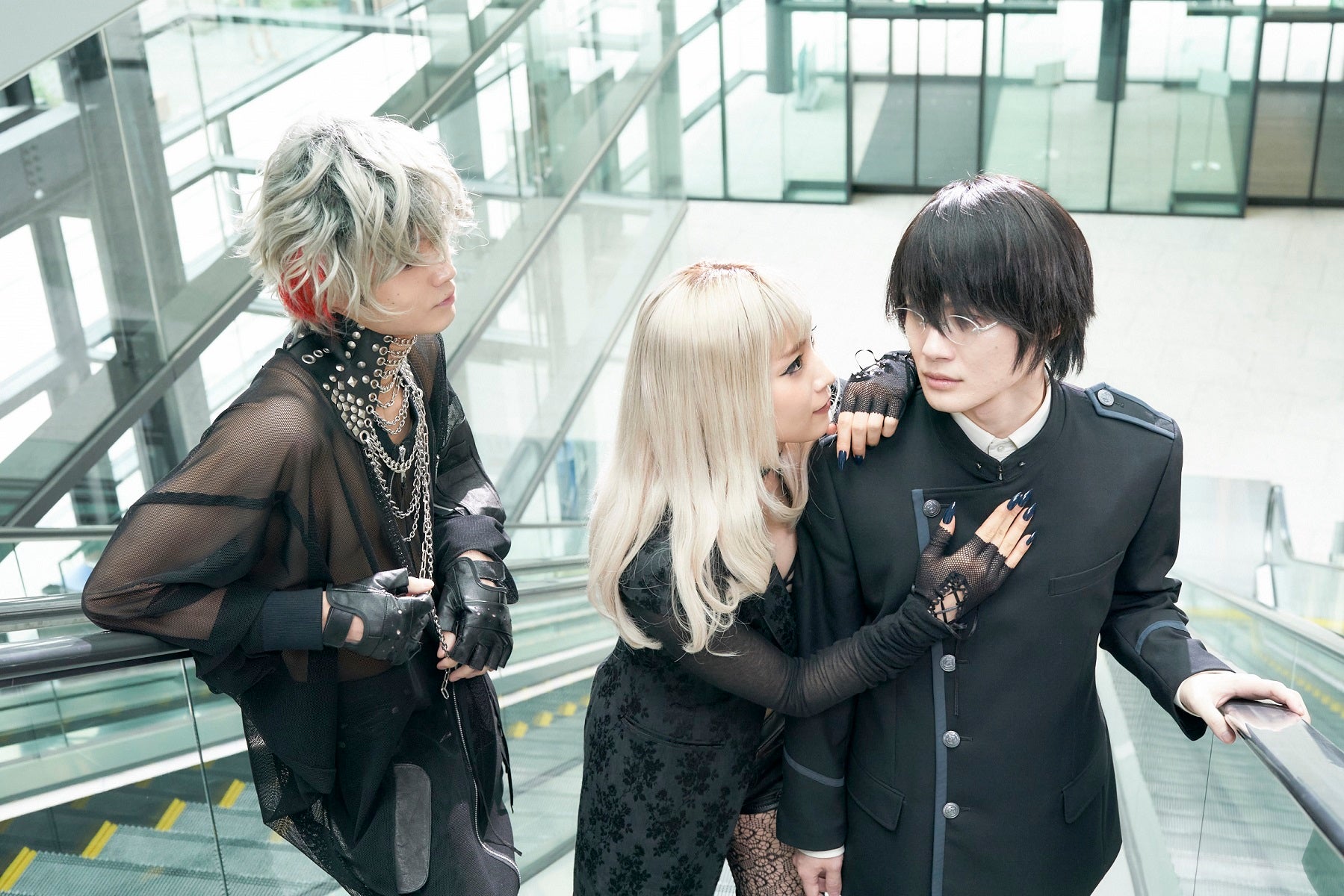 磯村勇斗、吉岡里帆、神木隆之介 （C）2022映画「ホリック」製作委員会（C）CLAMP・ShigatsuTsuitachi CO.，LTD.／講談社　