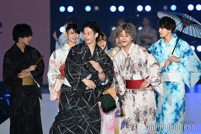 フォーエイト48(C)モデルプレス