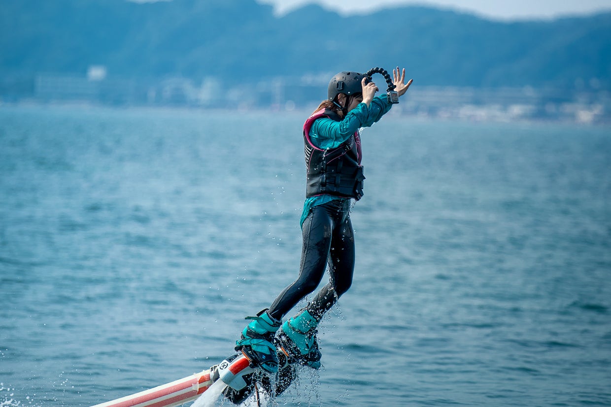 「ジェットブレード」を体験（写真提供：MBS）