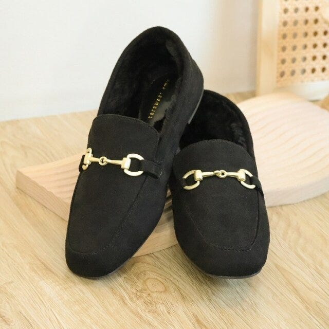 しまむら　コラボ　ローファー