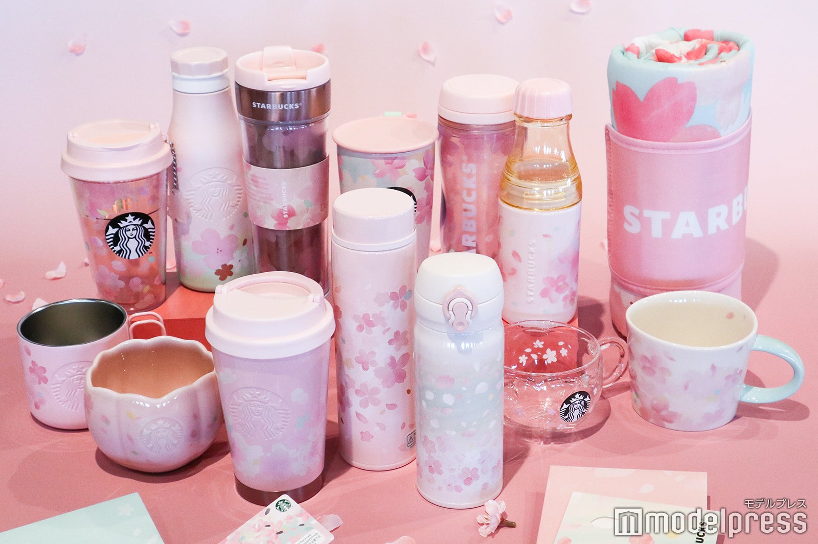 第一弾グッス一覧（C）モデルプレス