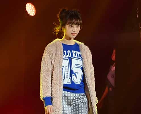 中村里砂、小顔&ドーリーフェイス際立つランウェイ スポーツMIXスタイルを披露