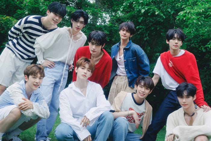 ZEROBASEONE(C)WAKEONE