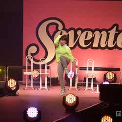 剛力彩芽のものまねを披露したキンタロー。