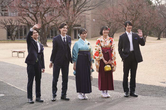 前田旺志郎、高橋文哉、南沙良、河村花、前田拳太郎 「女神の教室~リーガル青春白書~」第10話より(C)フジテレビ