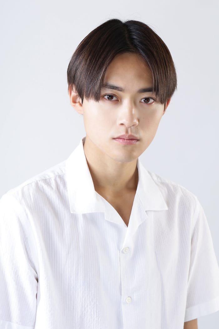 坊主前の中山翔貴(C)「しろめし修行僧」製作委員会