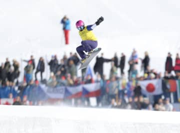 初出場の吉田蓮生は1回戦敗退 スノーボードクロス女子