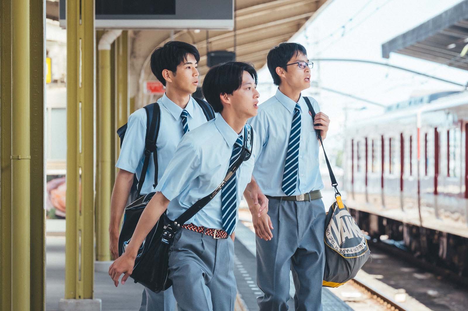 （左から）中沢元紀、伊藤あさひ、兵頭功海「下剋上球児」第3話より（C）TBSスパークル／TBS 撮影：ENO