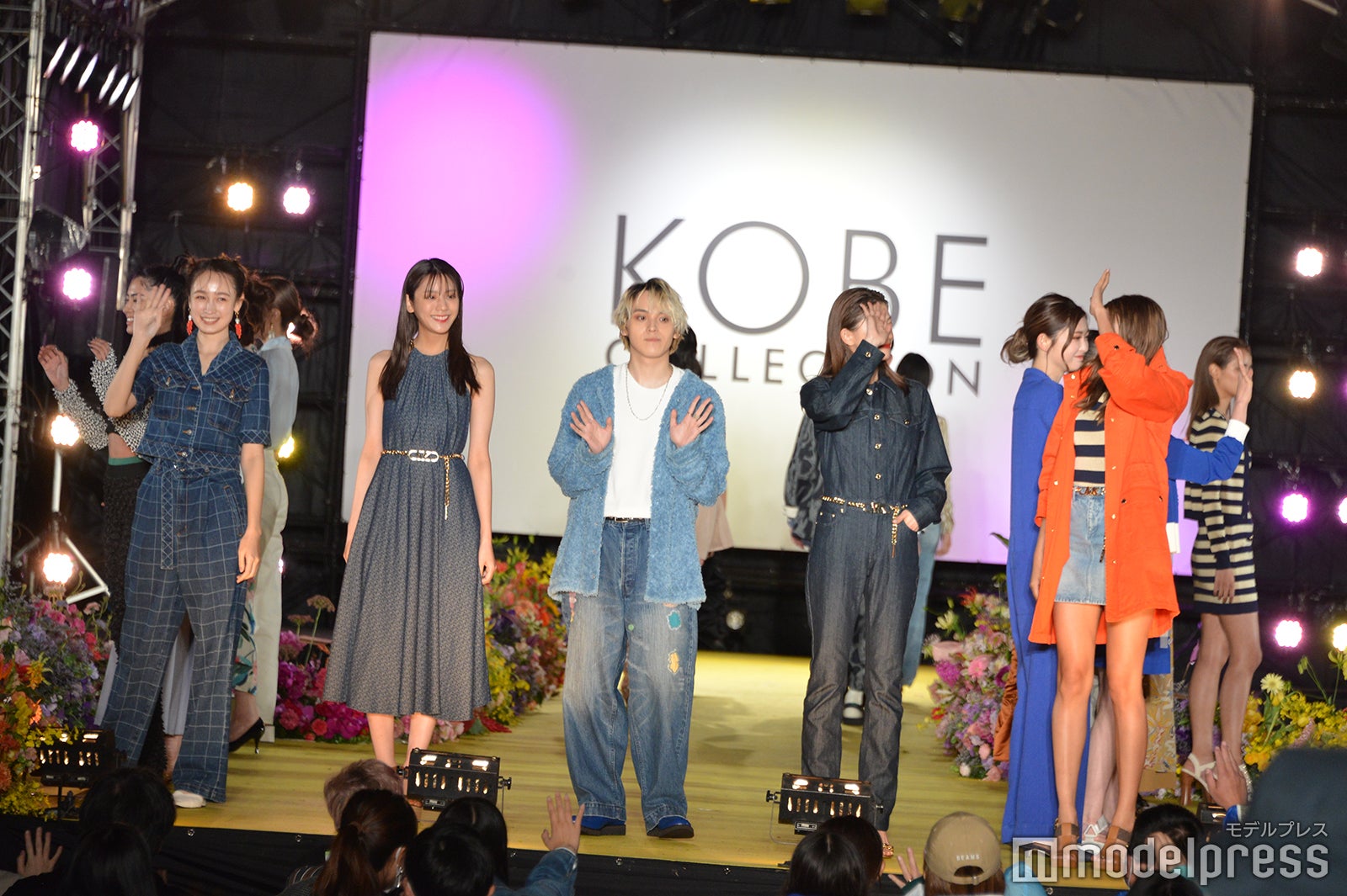 「神戸コレクション2023 SPRING／SUMMER」フィナーレの様子 （C）モデルプレス