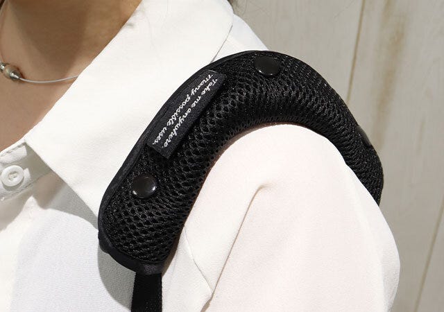 100円ショップ　100均　100円　百円　百円ショップ　便利　優秀　使える　おすすめ　オススメ　レビュー　人気　セリア　seria　ショルダーストラップカバー　バッグ用カバー