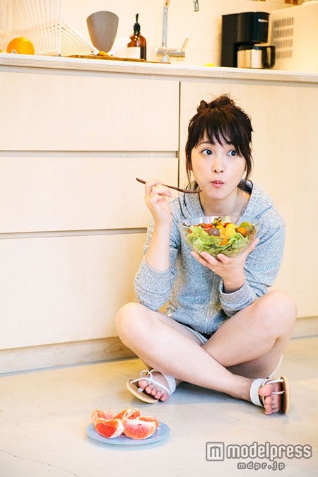 川栄李奈／撮影：藤原江理奈／画像提供：幻冬舎