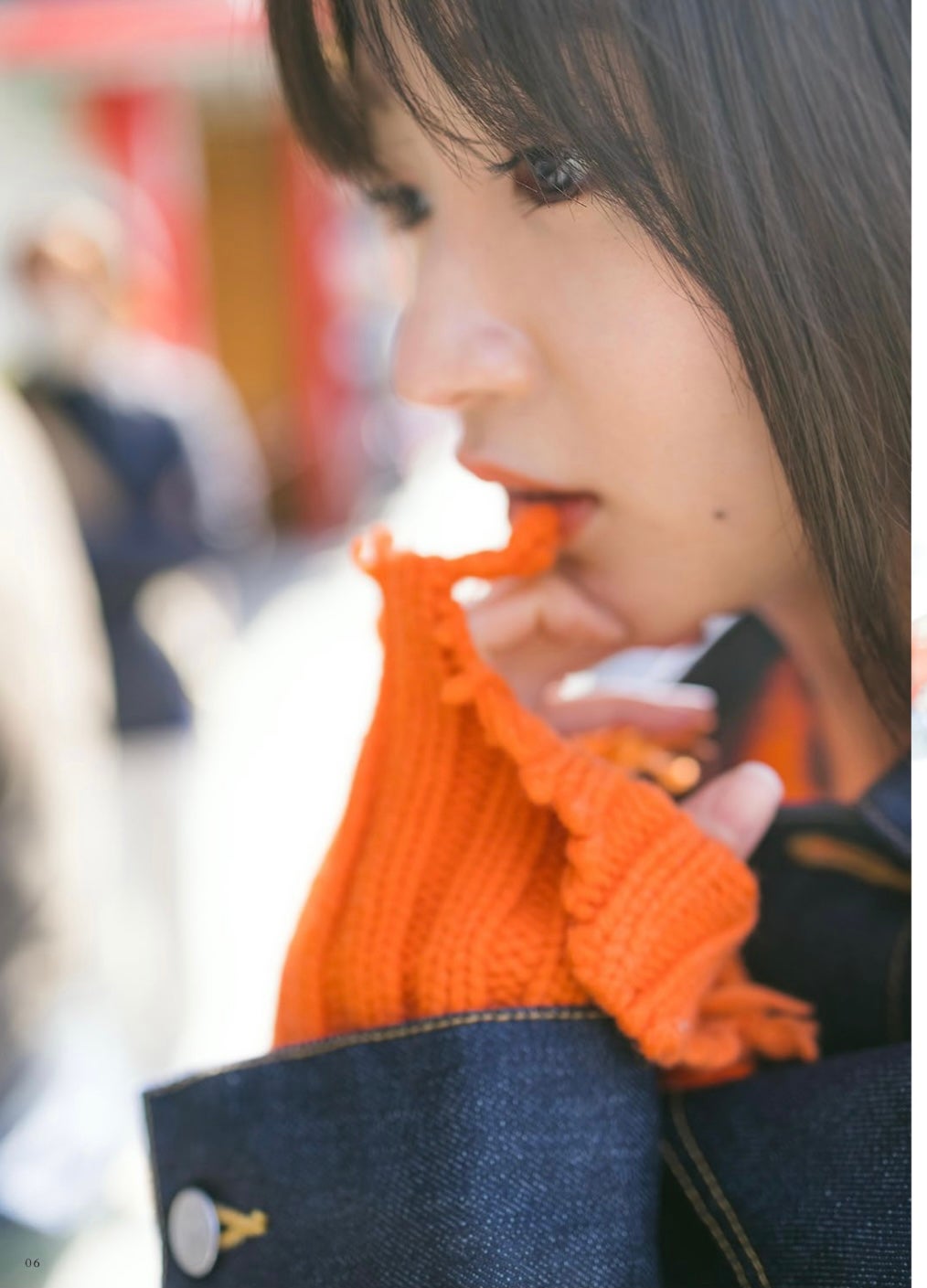 岡崎紗絵『月刊 #さえ沼』vol.02「のぞき見」（提供写真）