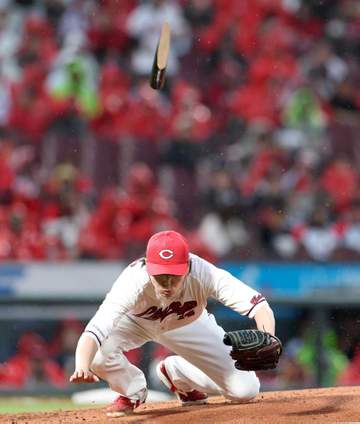 広島・大瀬良 先頭四球を反省「やりようがあったんじゃないか」今季初登板5回2失点