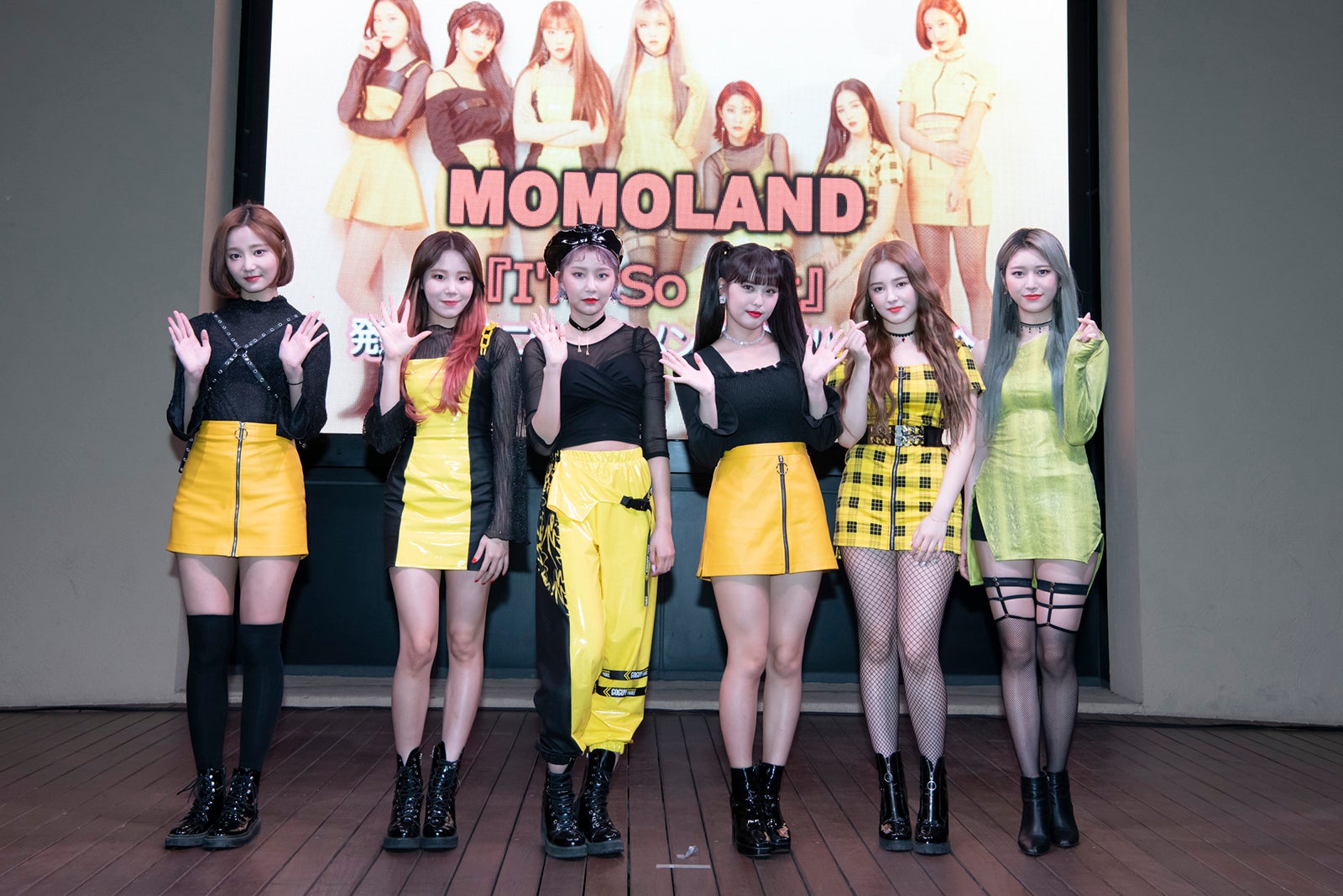 MOMOLAND（画像提供：キングレコード）