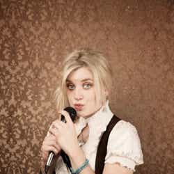 カラオケでドン引きする選曲1位って モデルプレス