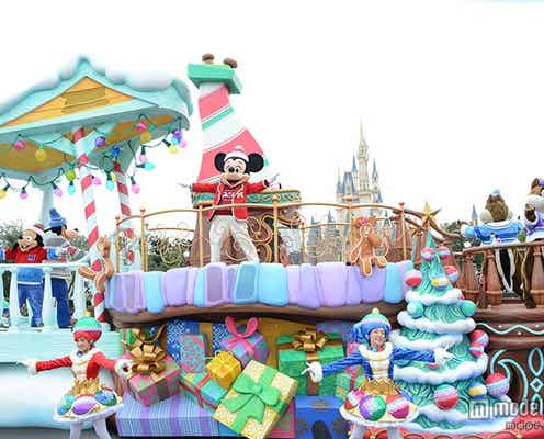 ディズニーランド、クリスマス新パレードに「アナ雪」も 絵本から飛び出した世界<詳細レポ/写真特集>