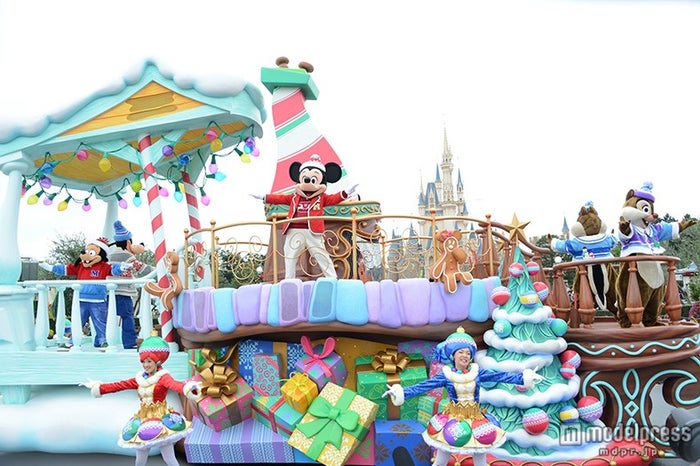 ディズニークリスマス ランド と シー どっちの衣装がお好き 衣装比較 詳細レポ モデルプレス ディズニークリスマス ランド と シー どっちの衣装がお好き 衣装比較 詳細レポ モデルプレス