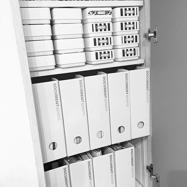 100均で教科書をすっきり片付けよう 整理整頓できる収納アイデアをご紹介 モデルプレス