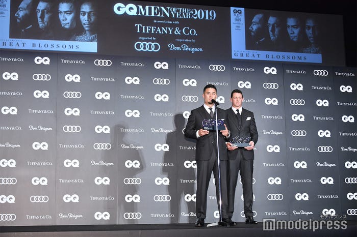 田村優選手、トンプソン・ルーク選手(C)モデルプレス